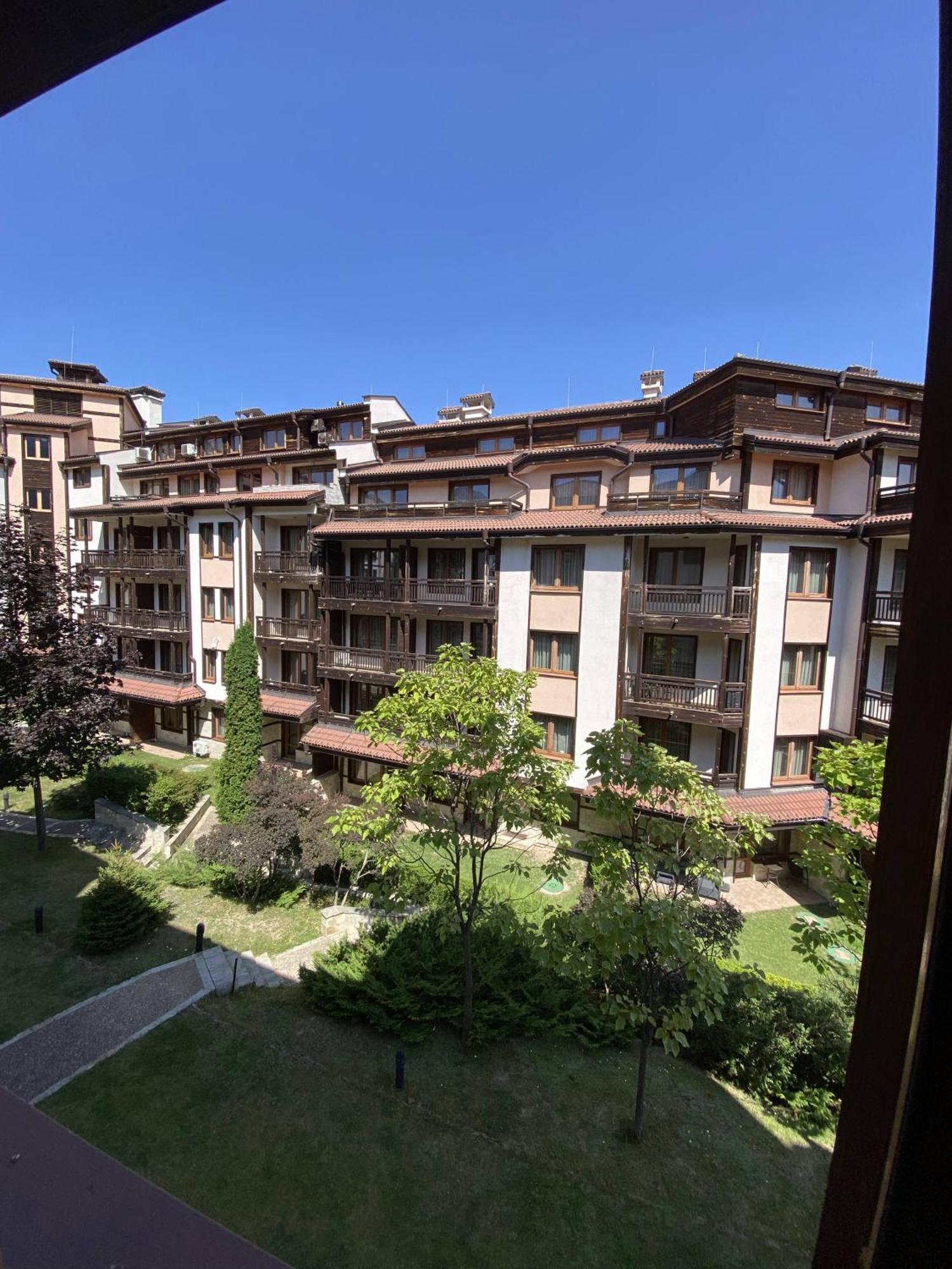 Next To The Ski Lift Downtown Bansko Exterior photo